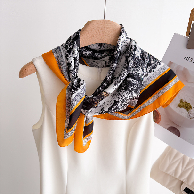 Foulards de luxe imprimés Jung - Luxury Bags China avis et prix